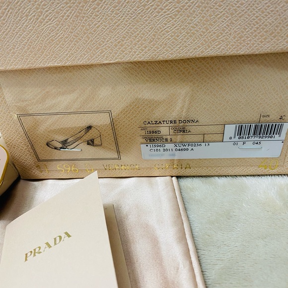 Prada shoes - Picture 4 of 13